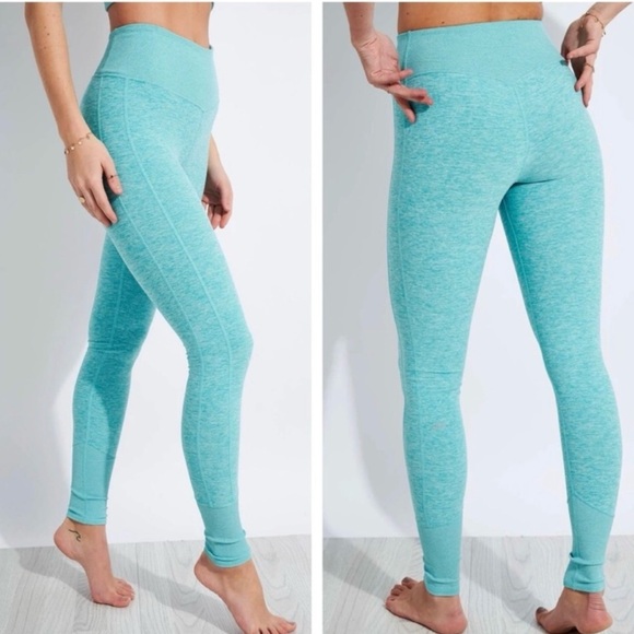 Alo Yoga Blue Quartz Alosoft Lounge Leggings Blue - Picture 2 of 7